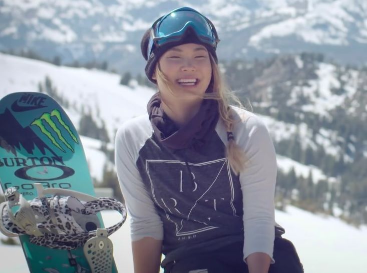 chloe-kim-snowboarding.jpg