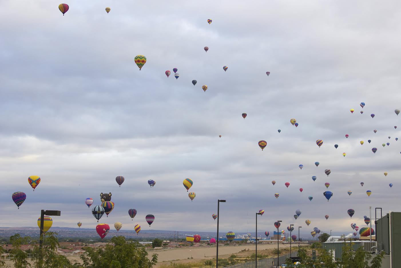 Balloon Festital in fr of Relios.jpg