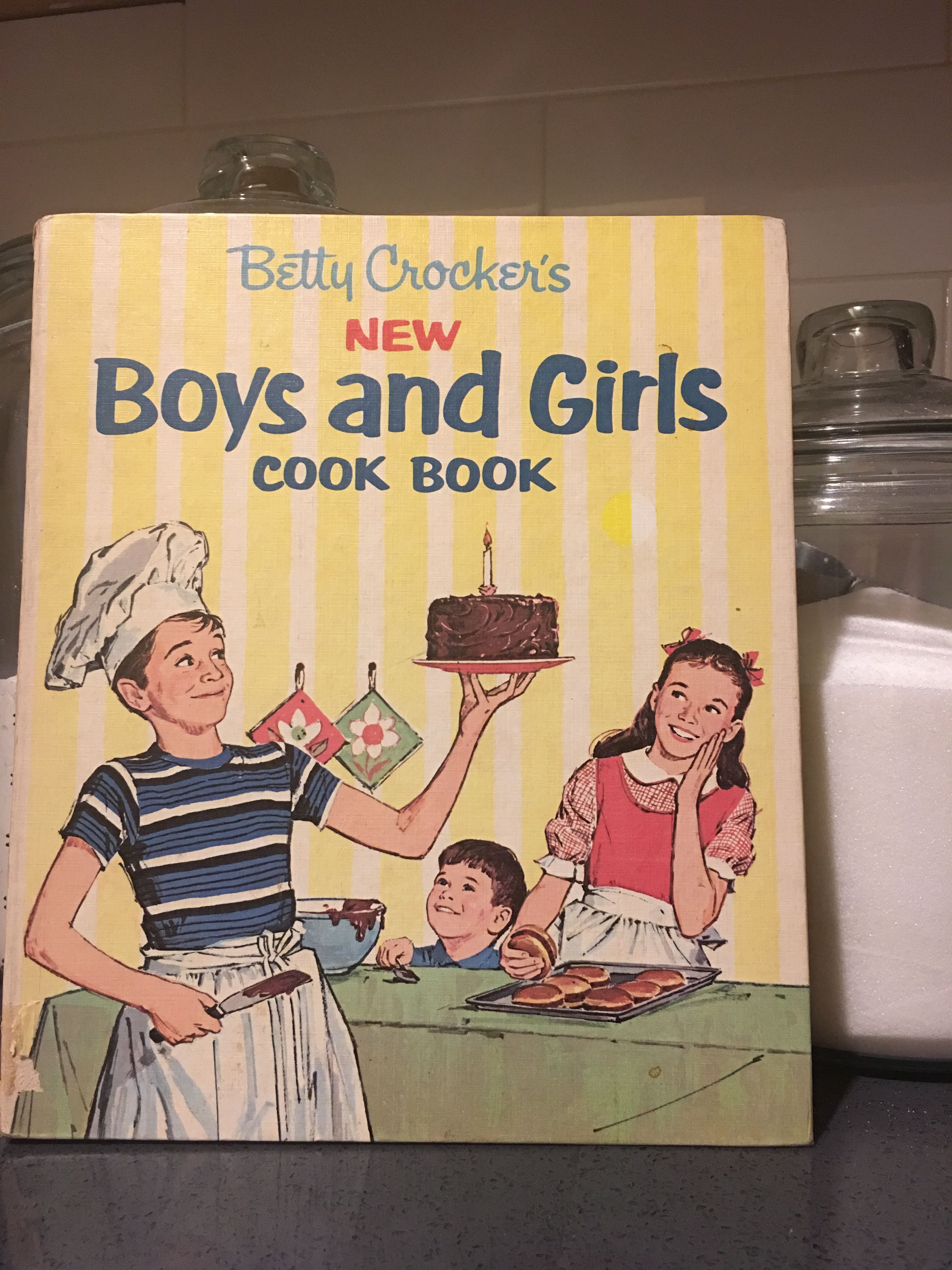 Added this to my vintage cookbook collection! - Blogs & Forums