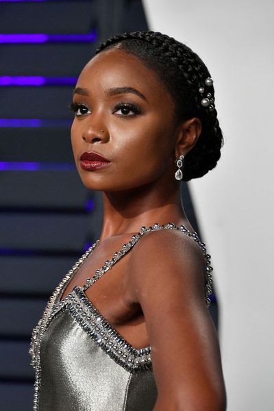 Kiki-Layne-Beale-Street-Vanity-Fair-Oscars-2019-Party-Red-Carpet-Fashion-Atelier-Versace-Tom-Lorenzo-Site-9.jpg