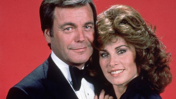 gty_robert_wagner_stefanie_powers_hart_to_hart_thg_131016_16x9_608.jpg