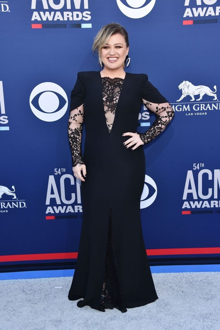 kelly-clarkson-attends-the-54th-academy-of-country-music-news-photo-1141083562-1554681531.jpg