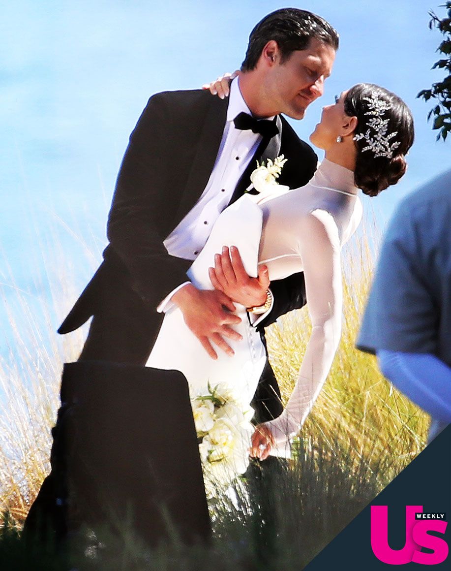 Valentin-Chmerkovskiy-Jenna-Johnson-Wedding-01.jpg
