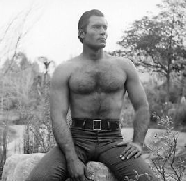 clint-walker-shirtless-1.png