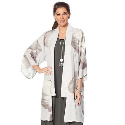 wynnelounge-printed-kimono-robe.jpg