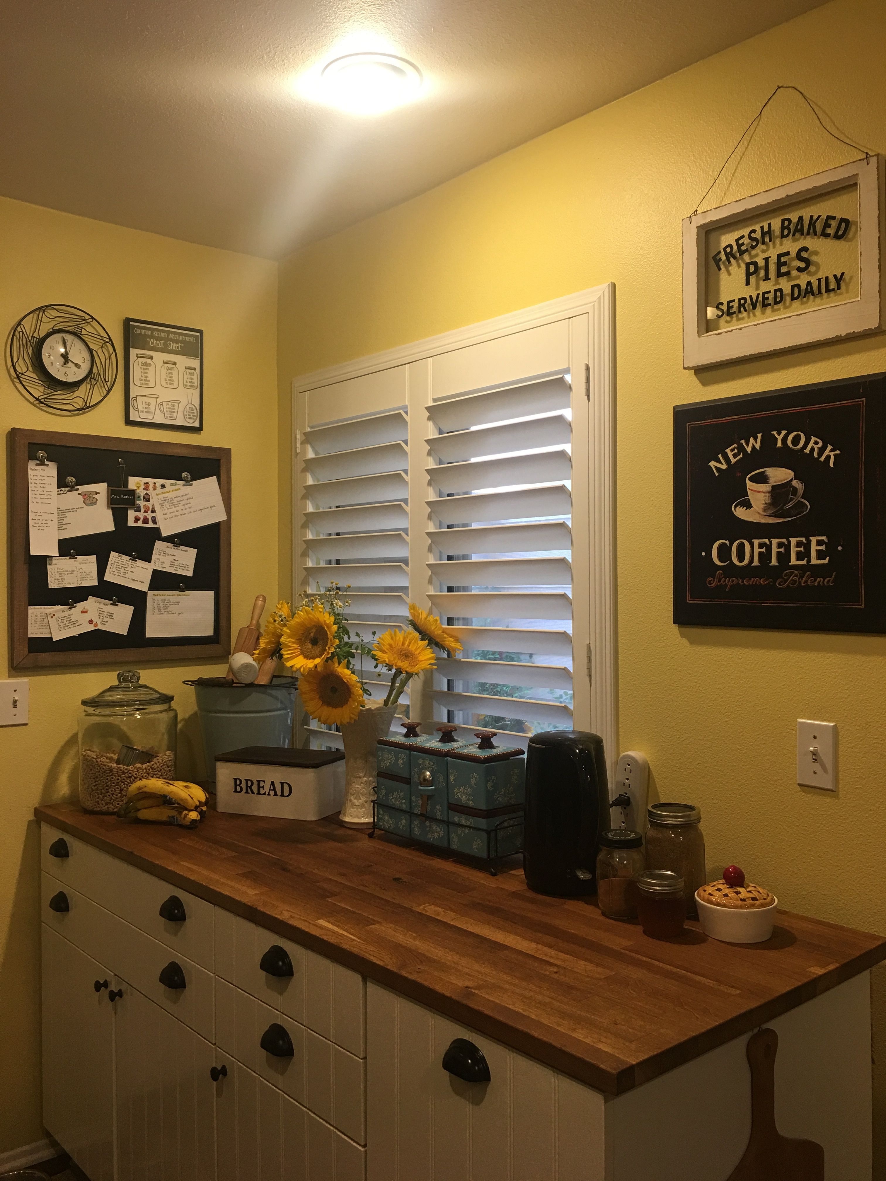 kitchen with sunflowers 2019.JPG