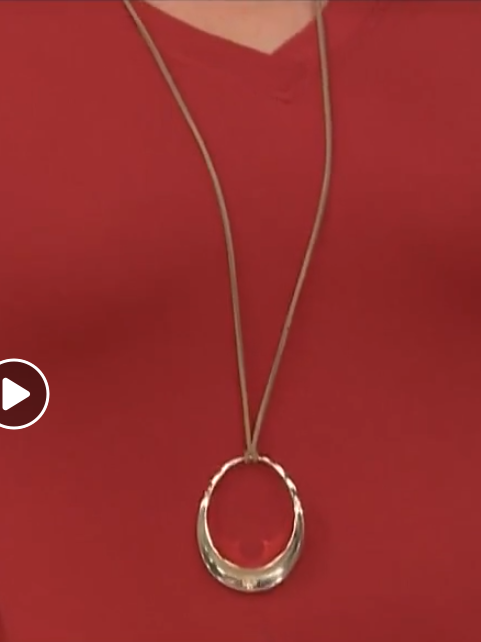 snip of oval necklace.PNG