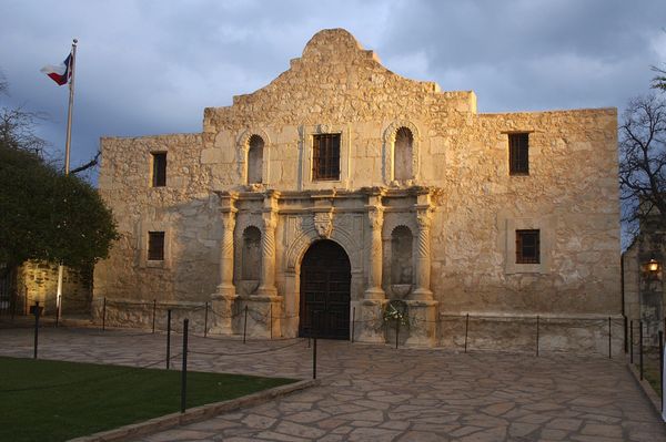 TX-The-Alamo-P.jpg