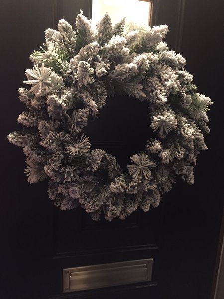 Snow wreath