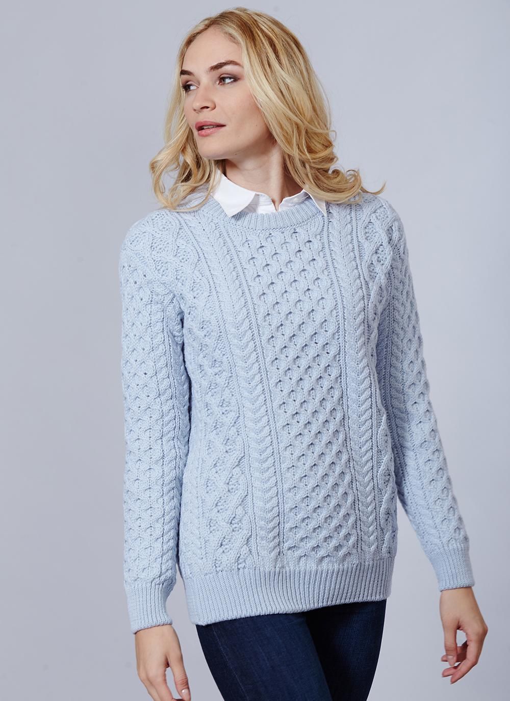 blasket-stitch-aran-sweater-blue-01.jpg