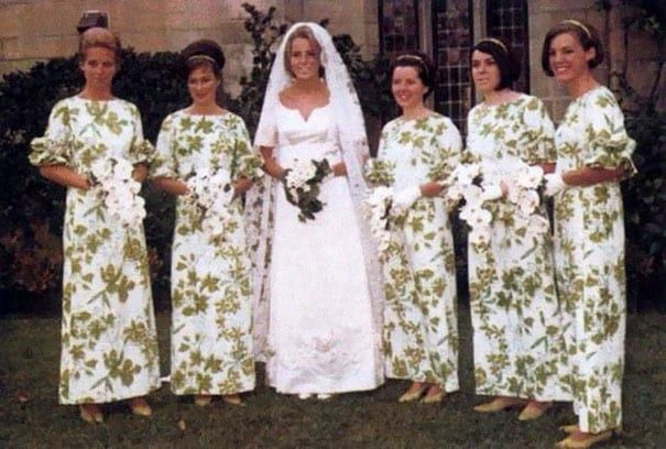 old-fashioned-funny-bridesmaids-dresses-35-5ae31cd5944dc__605.jpg