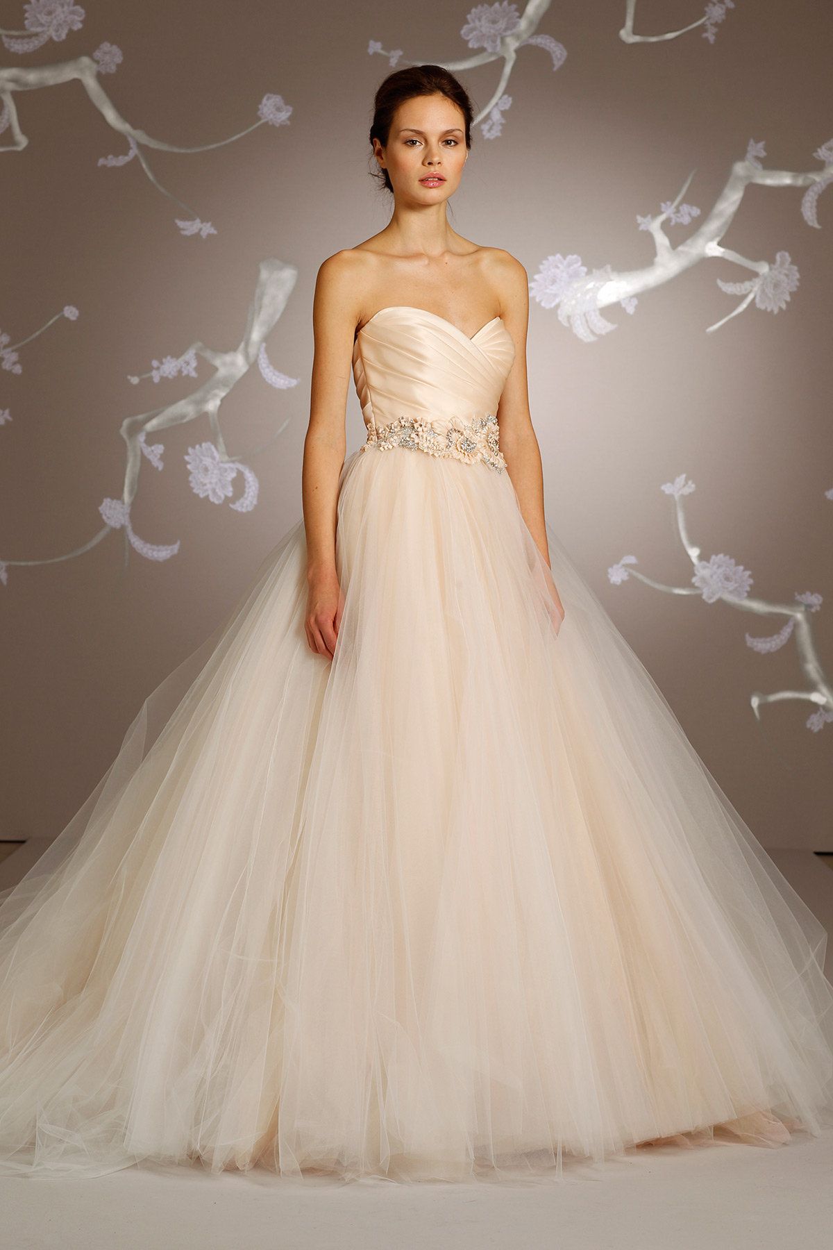 lazaro-bridal-tulle-ball-gown-pleated-silk-satin-organza-floral-jewel-natural-waist-circular-chapel-train-3108_lg_lb.jpg