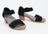 earth-sandals-blk.png