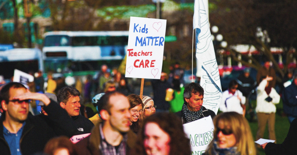 Texas-Teacher-Union-Strike-803x420.png
