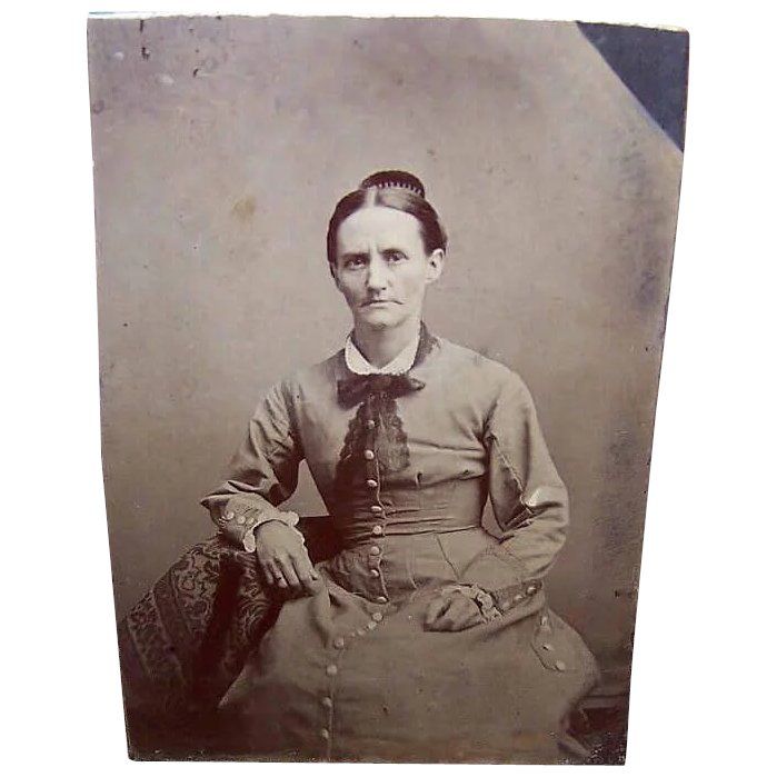 VICTORIAN-Tintype-Lady-School-Marm-Seated-pic-1A-2048_10.10-74-f.jpg