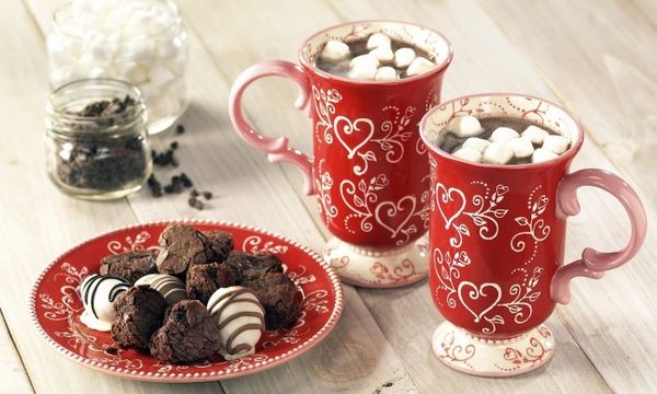 Hot-Chocolate_edited-700x420.jpg