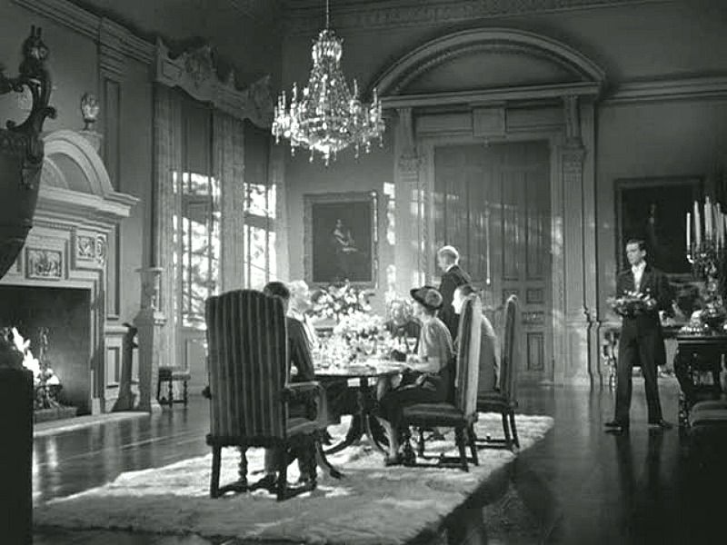 Rebecca-movie-Manderley-dining-room-chanderlier.jpg