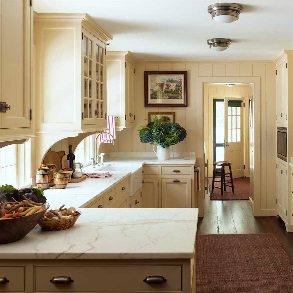 Gil-Schafer-Timeless-kitchens-Corbels.jpg