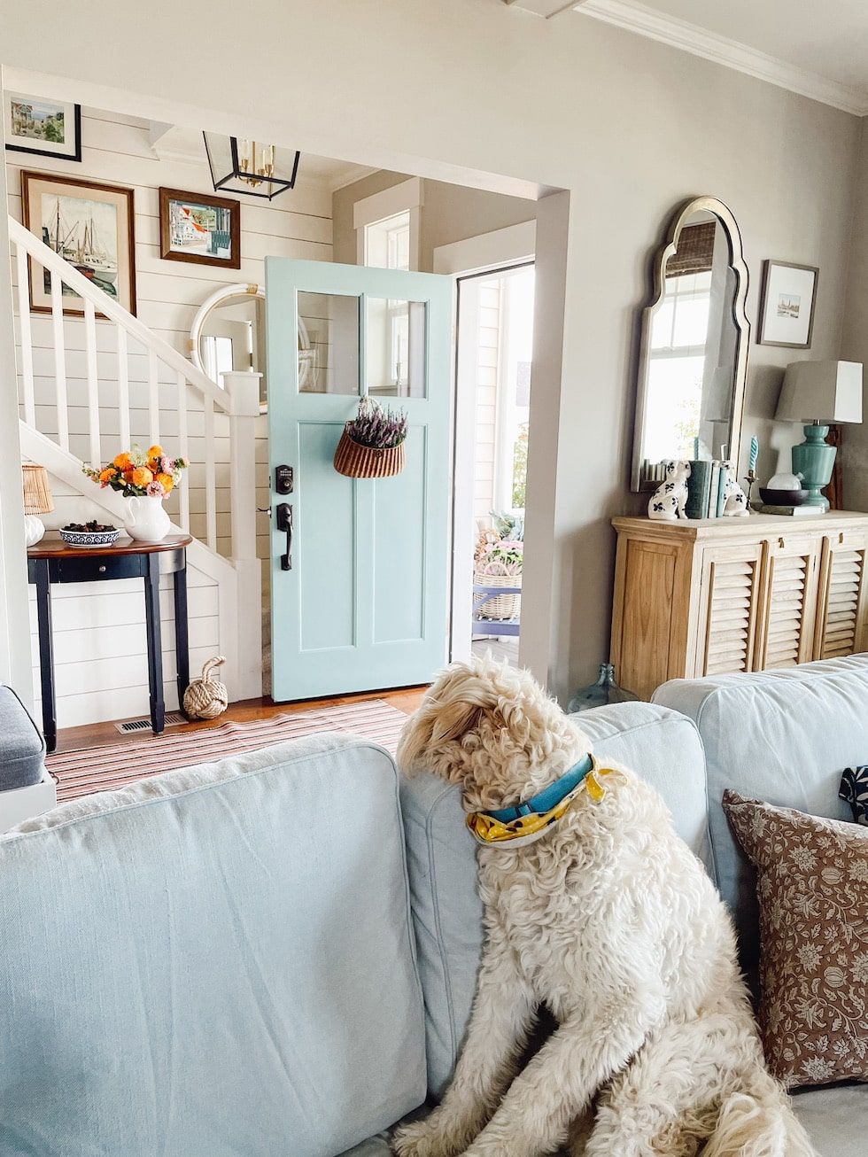blue-front-door-cozy-beach-cottage-decorating-the-inspired-room.jpg