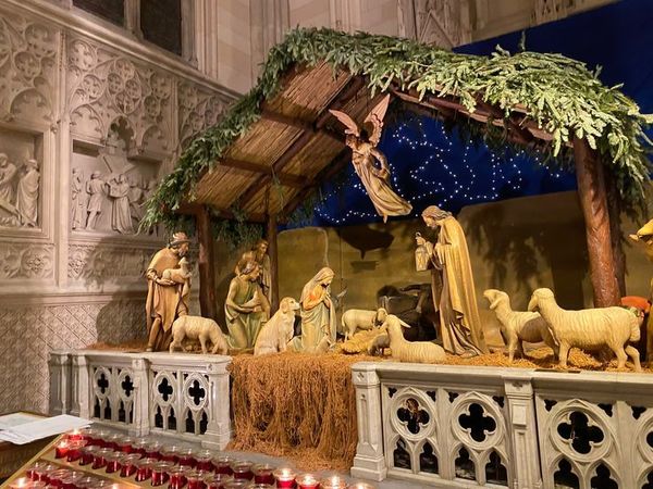 Nativity at St_ Patrick's Cathedral, NYC.jpeg