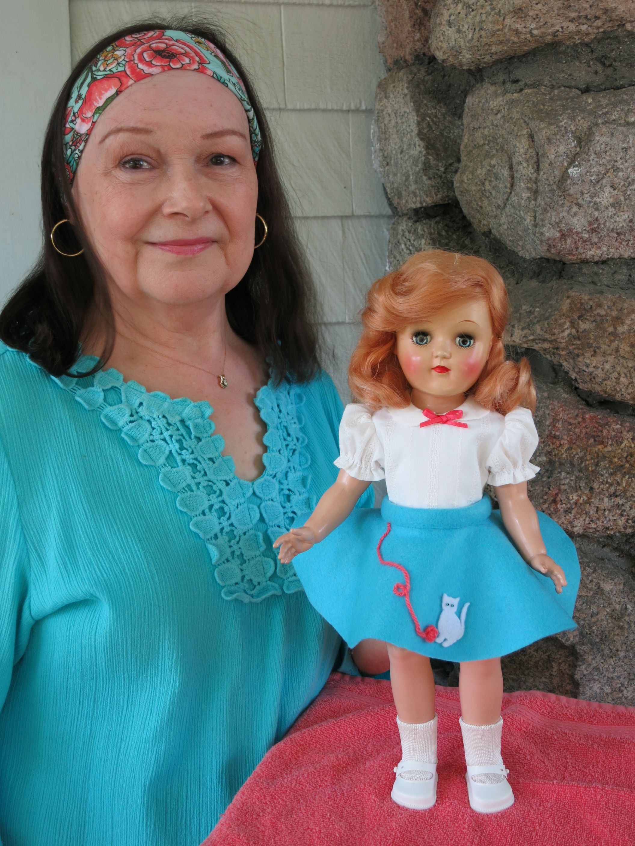 Toni and Mom in Aqua Page 6 Blogs & Forums