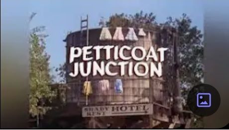 pic--PetticoatJunction-WaterTower.jpg