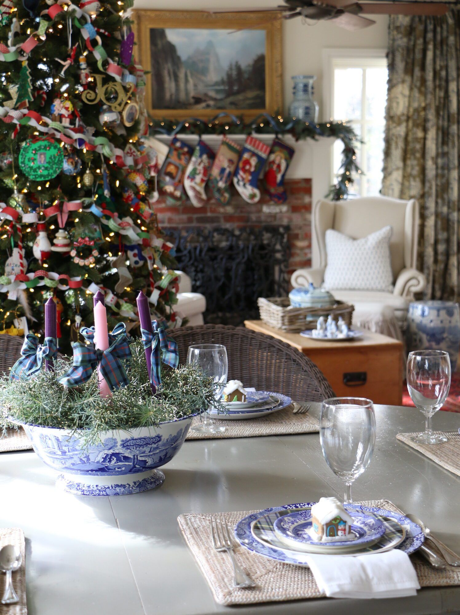 blue-and-white-chinoiserie-christmas.jpg