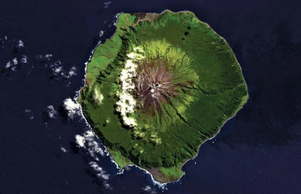 1700-miles-from-anyone-else-tristan-de-cunha-is-the-worlds-v0-51yjstpolloa1.webp