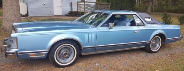 1978-lincoln-mark-v-baby-blue-metallic-with-blue-leather-33000-mi-cream-puff-3.jpg