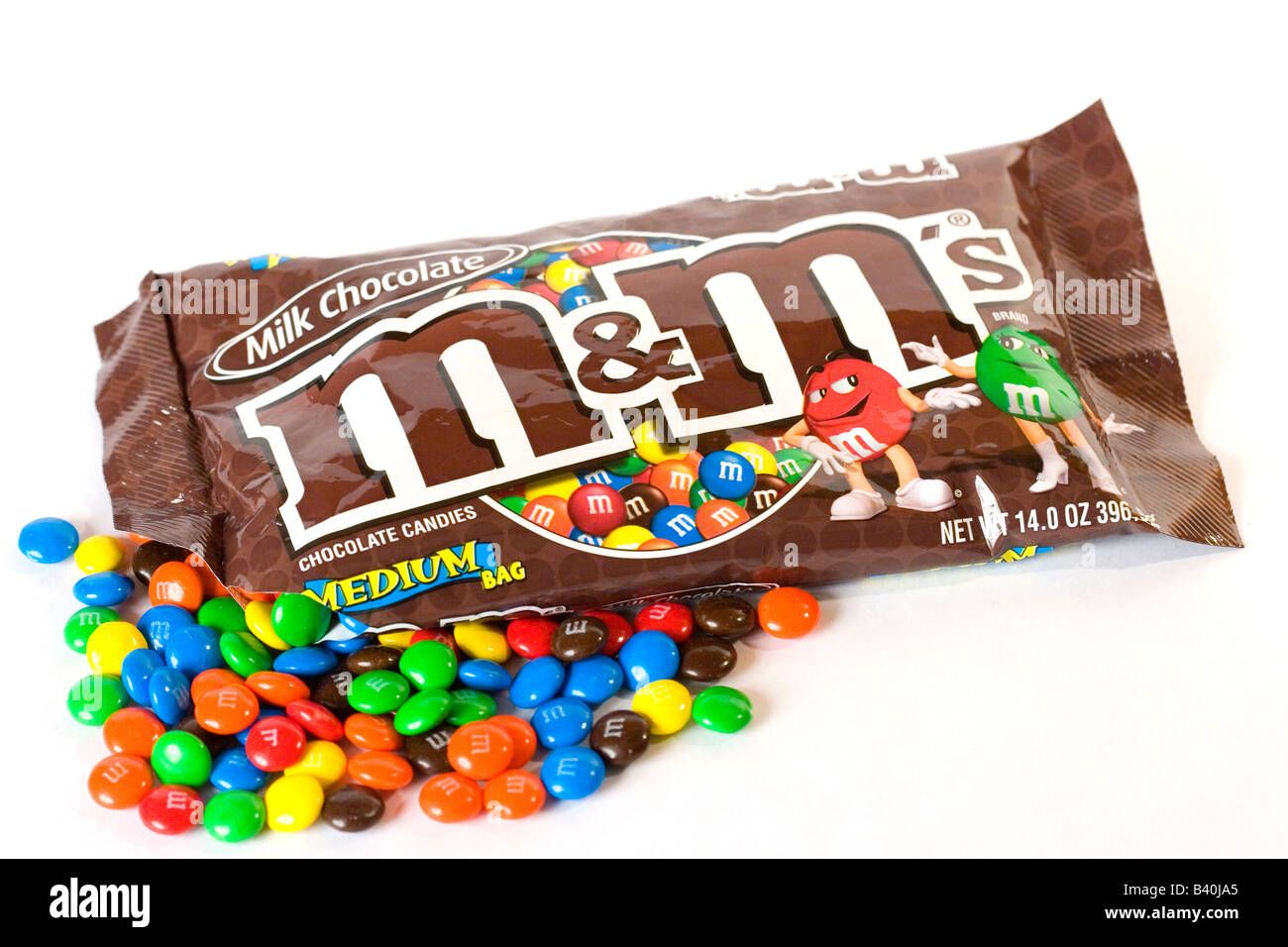 m-and-ms-mms-m-and-m-candy-bag-with-candies-spilled-onto-counter-B40JA5.jpg