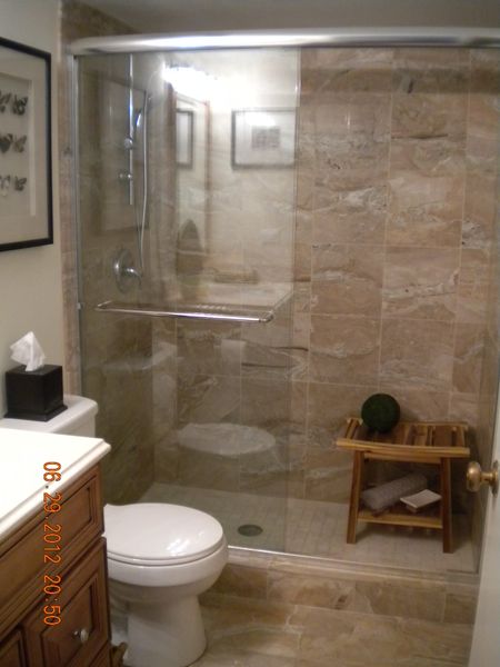 Hall Bath1.JPG