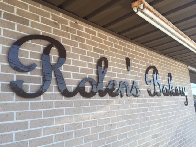 Rolen Sign.jpg