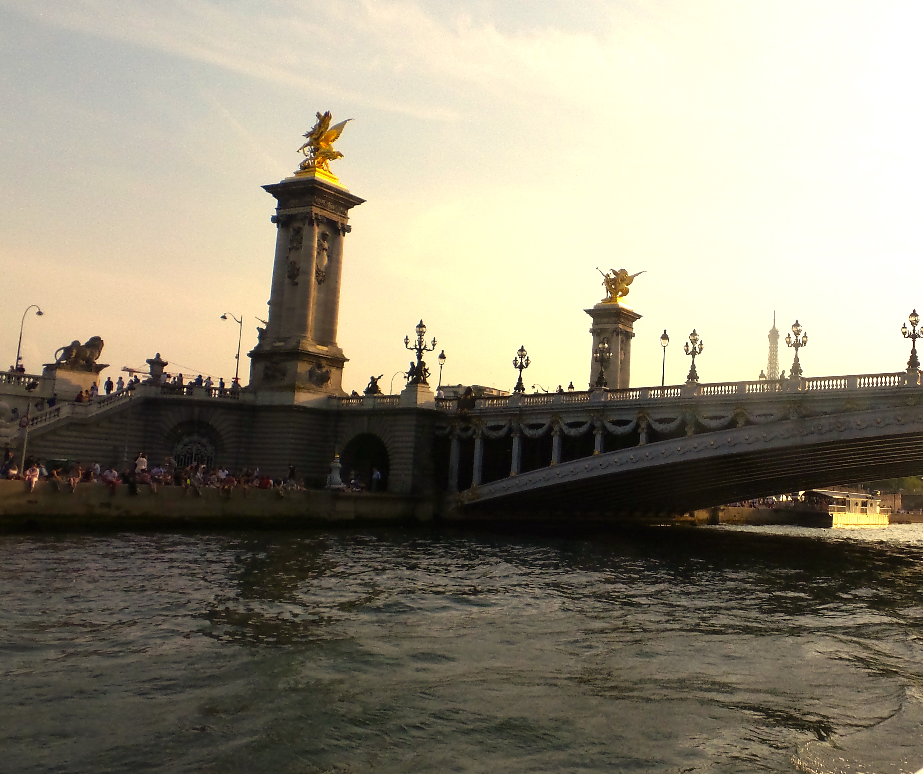 ParisBridge8.jpg