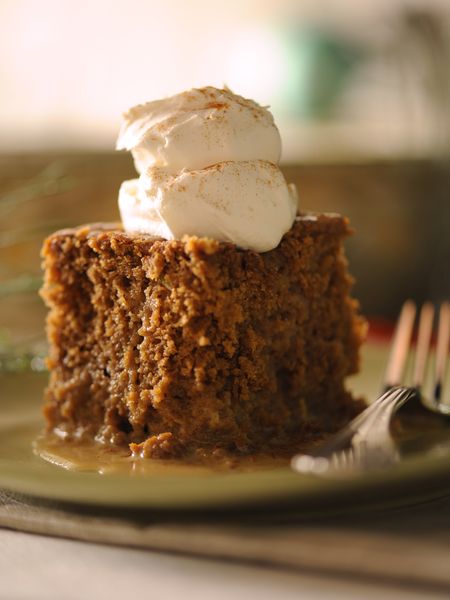 Gingerbread-Pudding-Cake.jpg