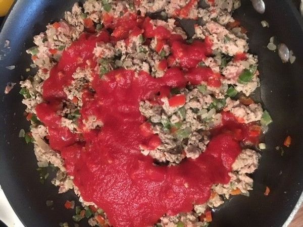 cathygreenpeppersandtomatosauce.jpg