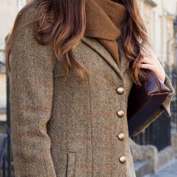 SQUARE_-_HARRIS_TWEED_COAT_grande.jpg